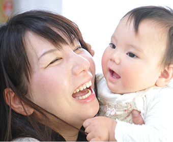 子育て中のお母さん・お父さん、孫育てのおばあちゃん・おじいちゃんが「子育てを学ぶ」