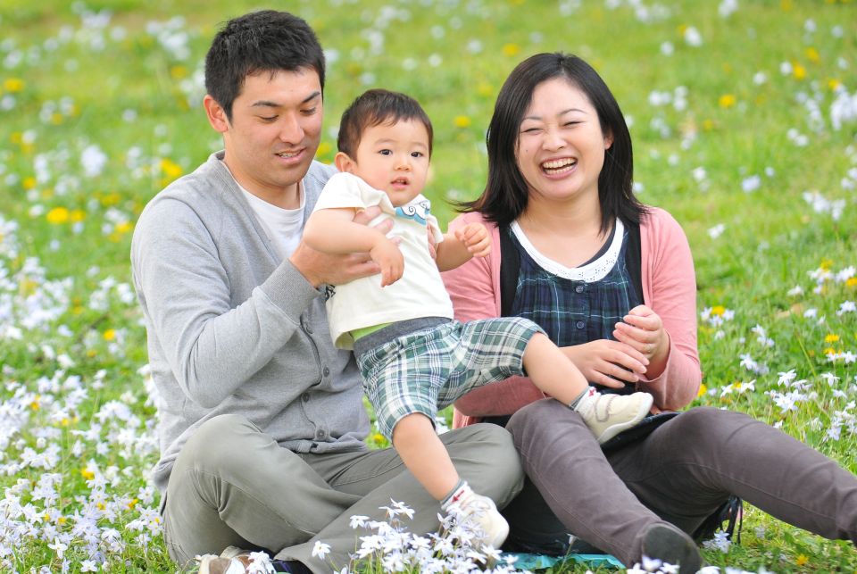 “子育てが、多くの悩みとストレスを生む現代
