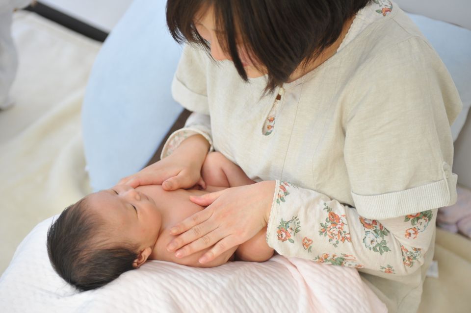 ベビーマッサージと出会って、わが子を『かわいい』と思えた
