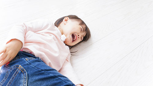 子育てが多くの悩みとストレスを生む時代